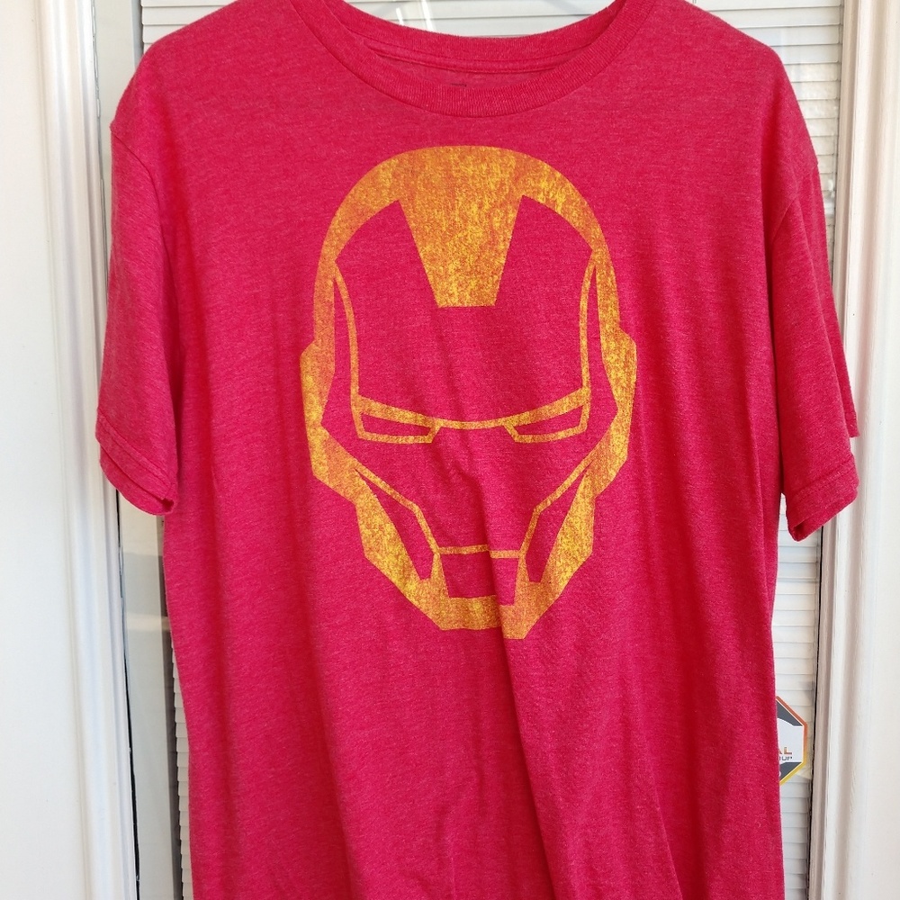 Mens Iron Man T-shirt, size L